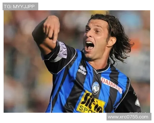 揭秘足坛妖人球星成长之路与他们如何在绿茵场绽放惊艳光芒